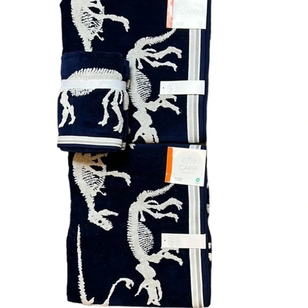 Caro - ‘Dinosaurs’ Bath & Hand Towel Set (2). NWT Firm! Last One!